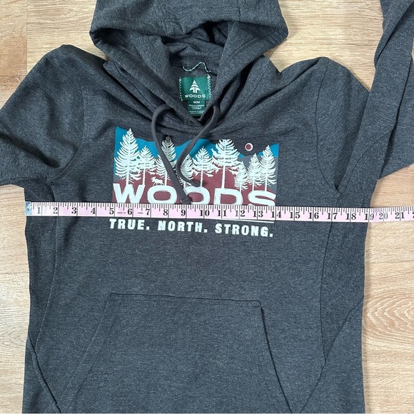 Woods Women’s Gray Lawson Graphic Hoodie Size Medium Outdoor Hiking Camping Fall - Picture 4 of 6
